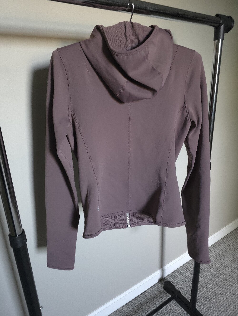 lululemon Ruched Jacket, Like-New Condition - Picture 14 of 14